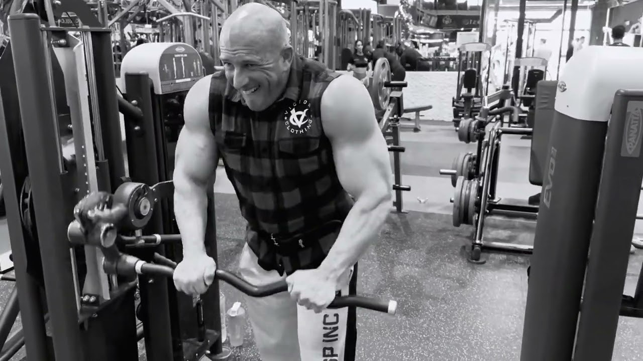 Arm Day at Binous Woohooo Yeah Baby!!!