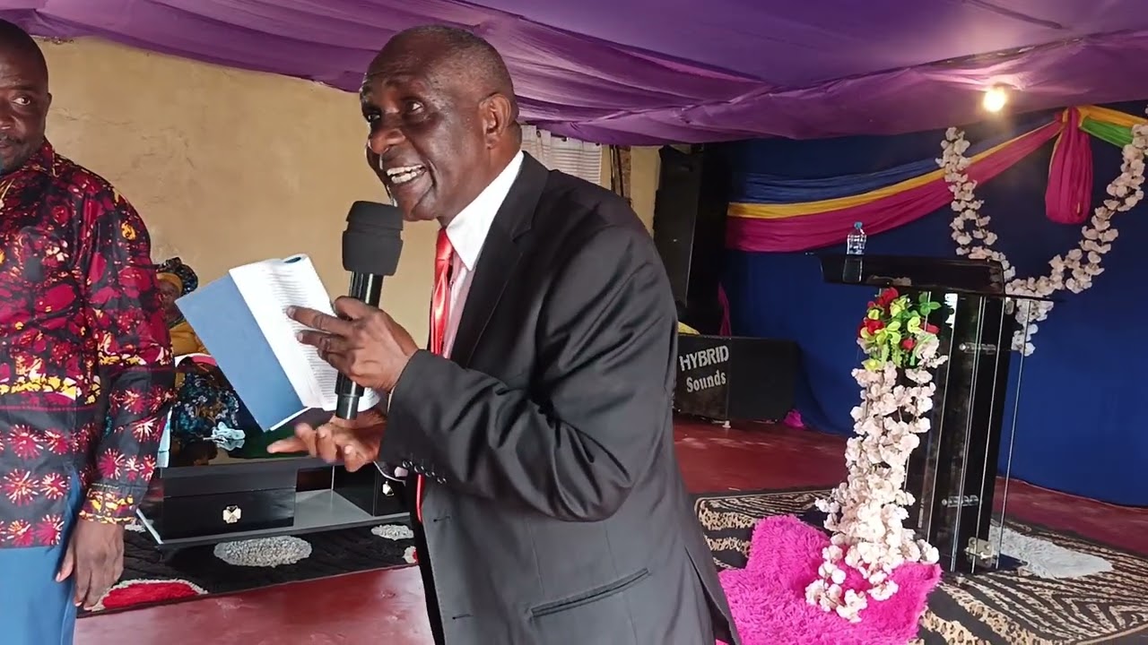 Sunday Service With His Grace Archbishop Doctor Apostle DW Mwenze And Rev Wilson Mafakasha 