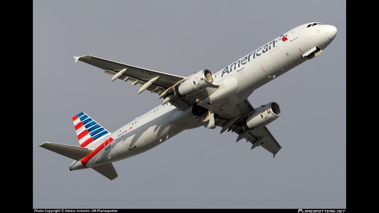 American Airlines A321 RNAV 25 Approach and Landing at TKPK