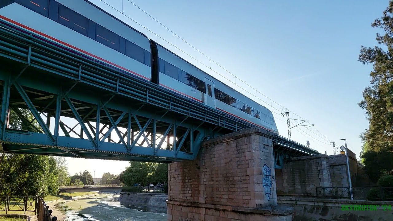 &sup1;&sup3;⁶⁸ 🇪🇸 M&eacute;rida 🚆 Renfe 730 ⌯ Madrid ➙ Badajoz ⌯ Alvia 194 ⊹ Renfe 599 ⌯ Sevilla ➙ Plasencia ⌯ R18779