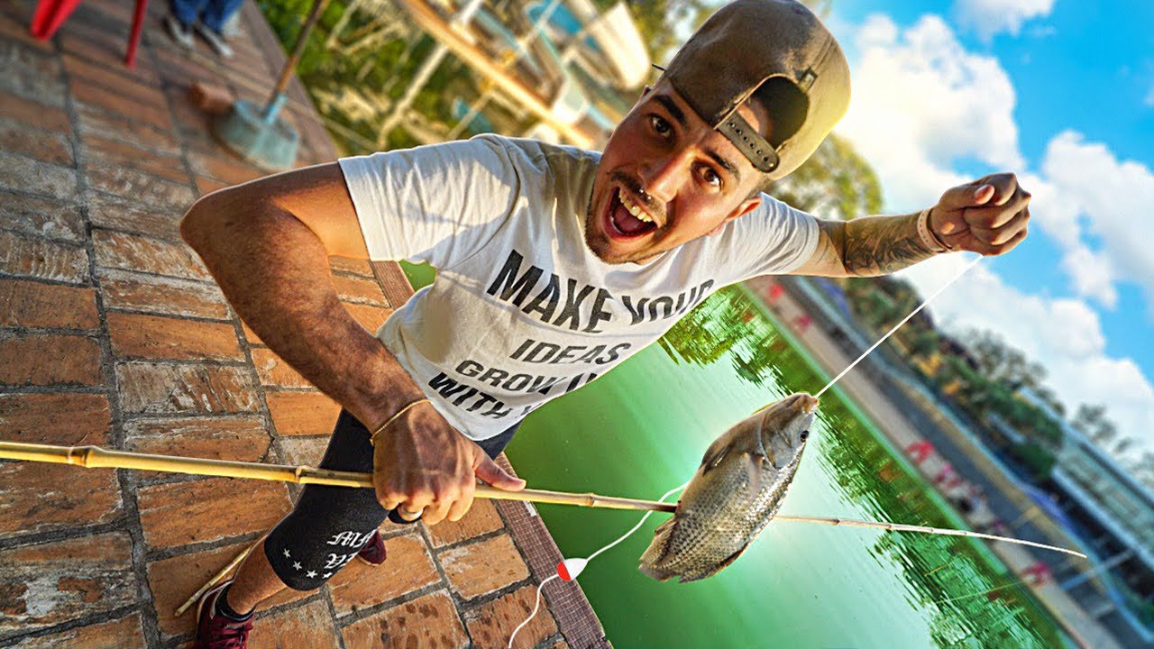 FUI PESCAR NO PARQUE AQUÁTICO ABANDONADO 🎣 !!