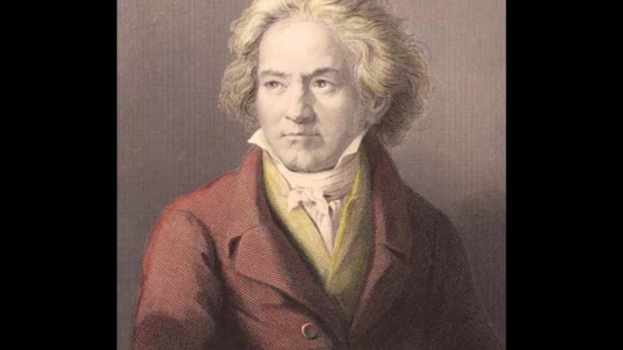 Anatoly Vedernikov plays Beethoven 'Moonlight' Sonata