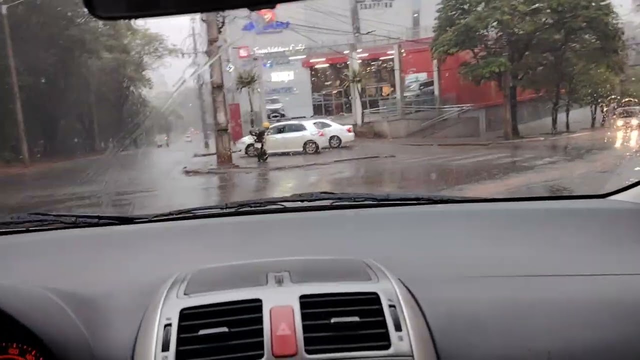 Manejando en Ciudad del Este con lluvia Torrencial⛈️⛈️ #lluvia #ciudaddeleste 