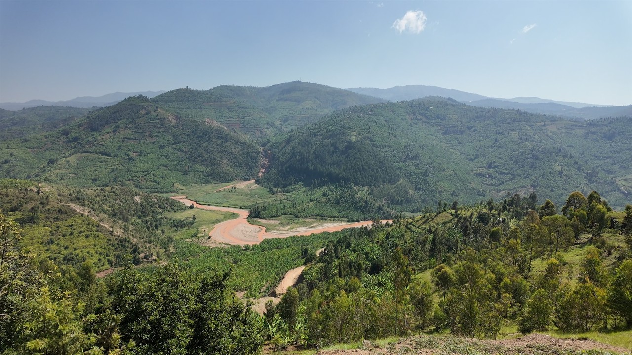 Congo Nile Trail: Day 3. Musasa - Bumba, 12 km