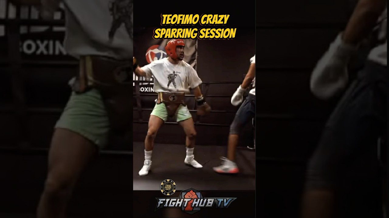 LEAKED Teofimo Lopez sparring; lands INSANE punches!