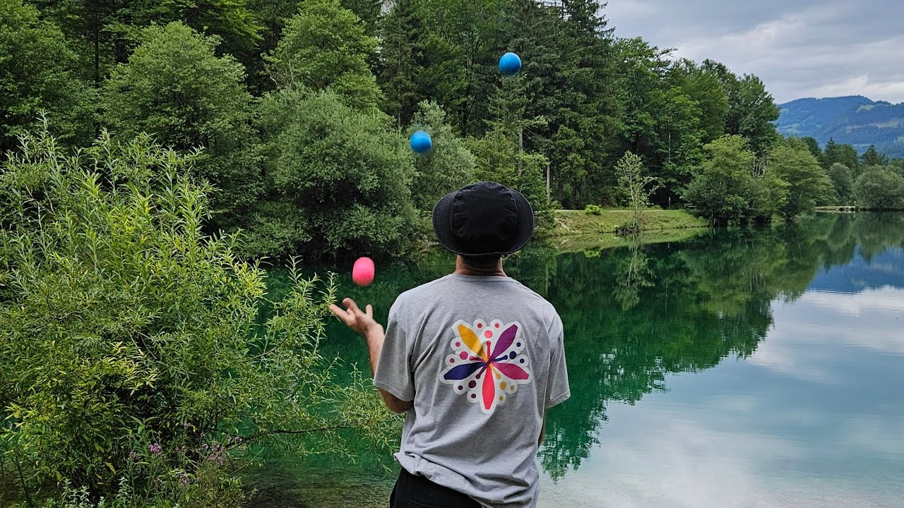 Salzburger Jongliererei - 3 ball Juggling