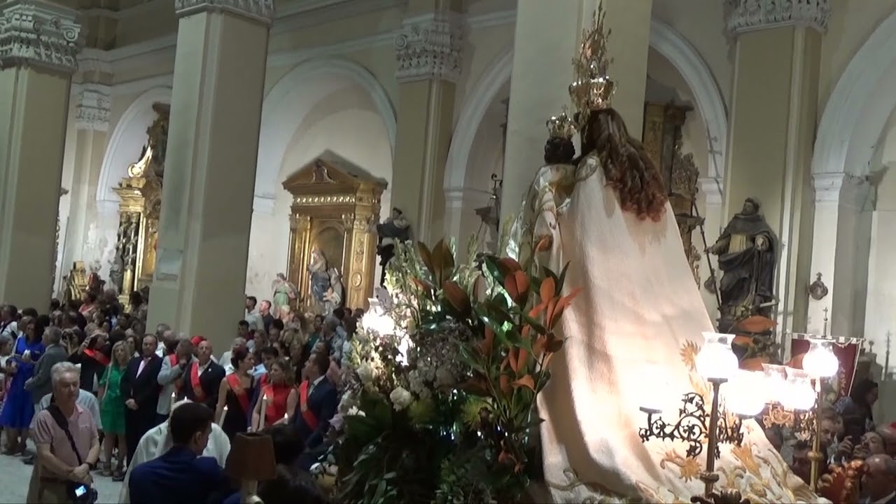 Entrada en iglesia y salve. 7/09/2023