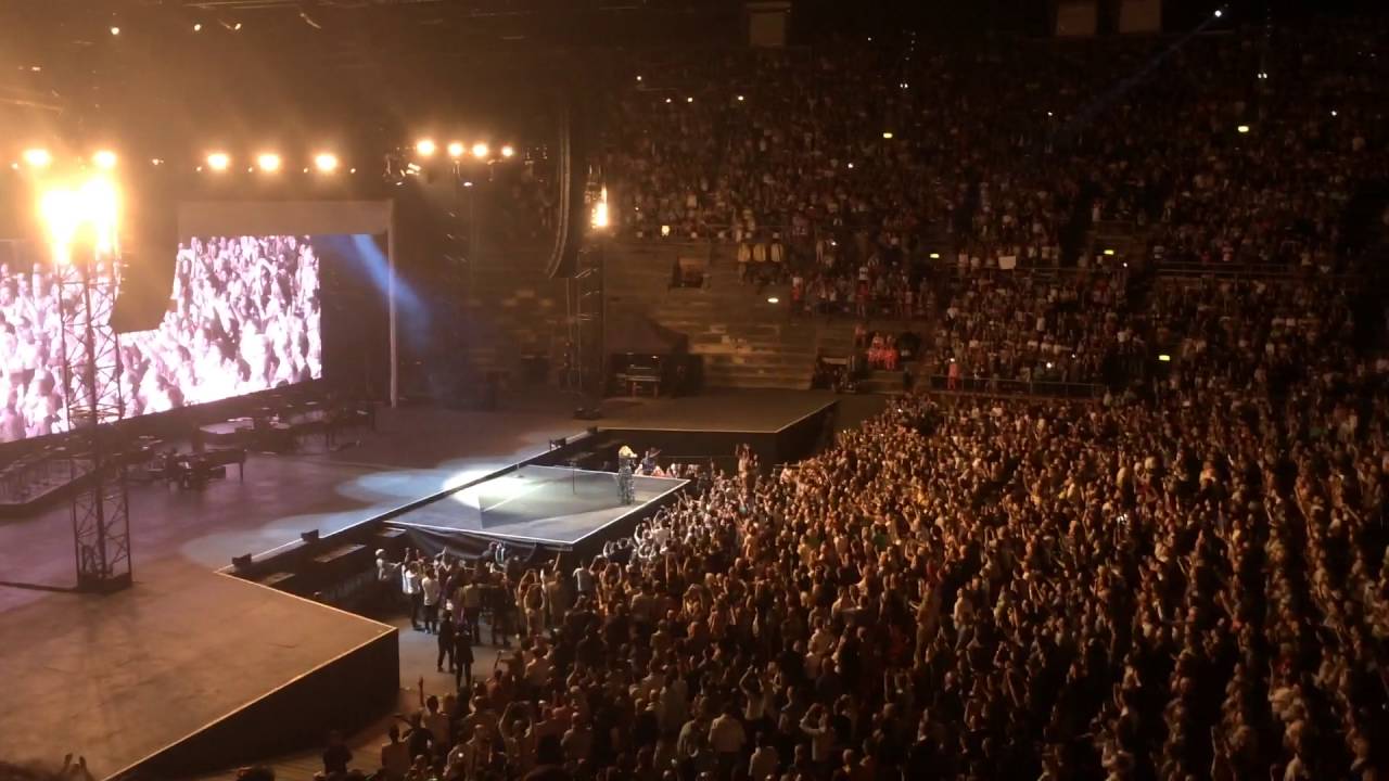 ADELE - Rolling in the deep (live), Arena di Verona 28.5.2016