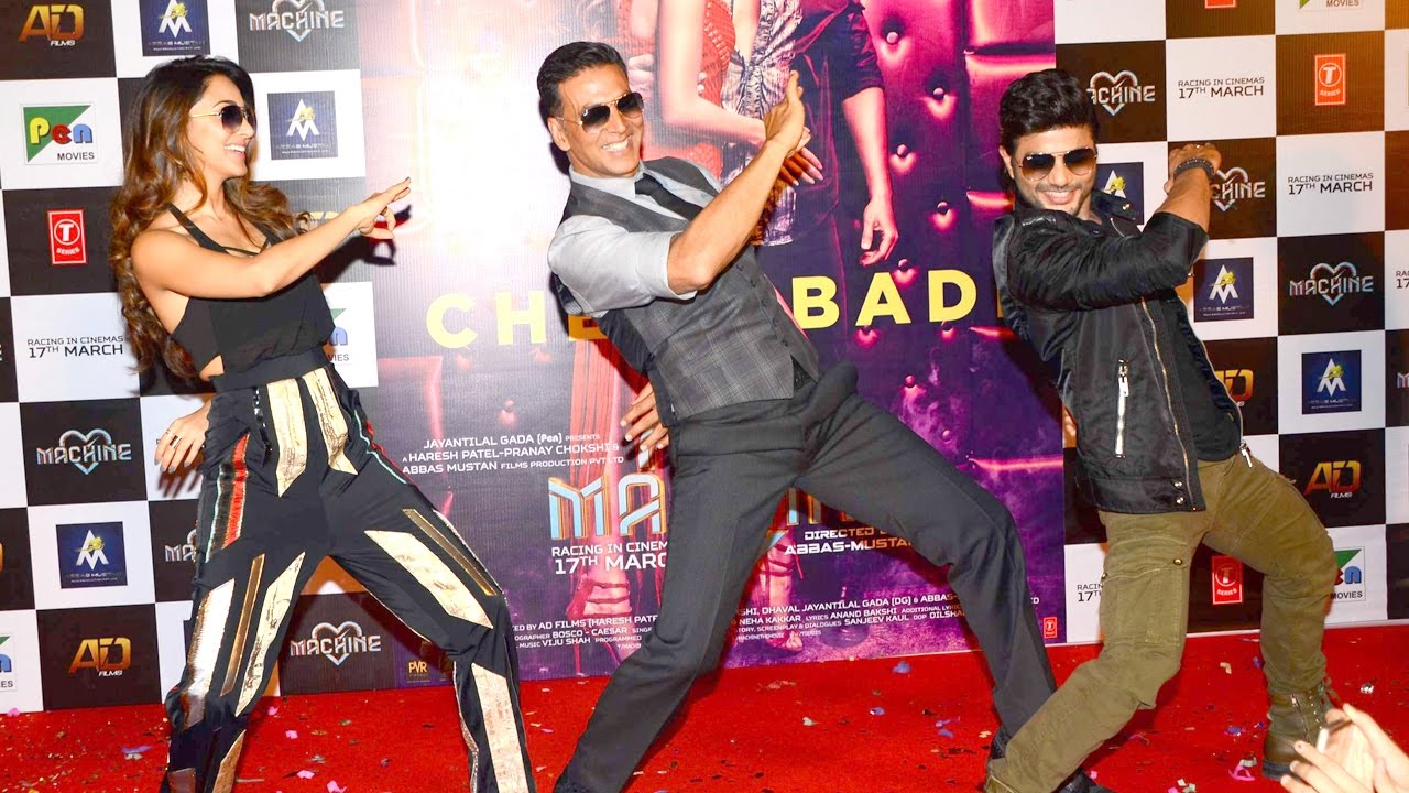 Akshay Kumar Dancing On Tu Cheez Badi Hai Mast Mast Remix Song After 22 Yrs Will Blow Your Mind