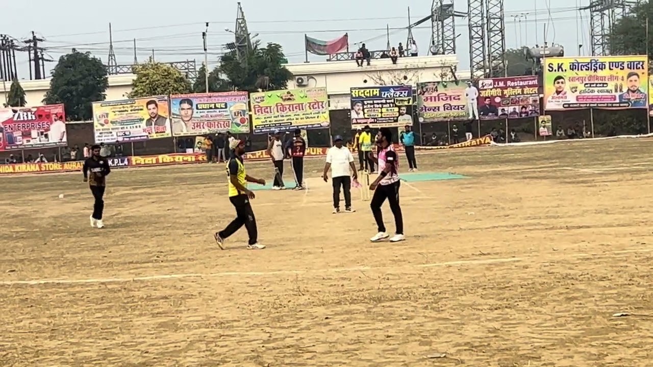 8 ball 29 runs last 2 wickets romanchak mukabala #viral #funny #cricket 