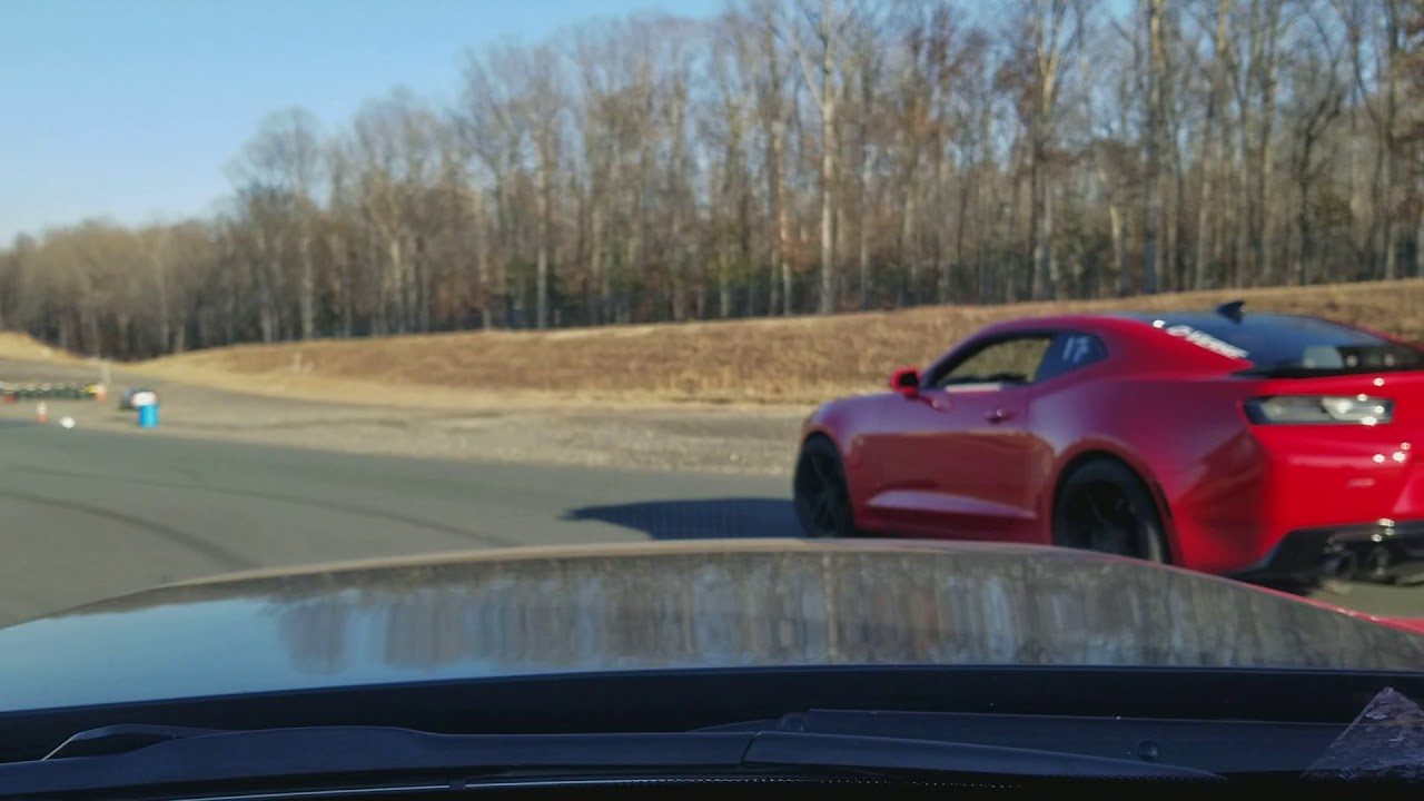 2018 Charger Scatpack vs Camaro SS
