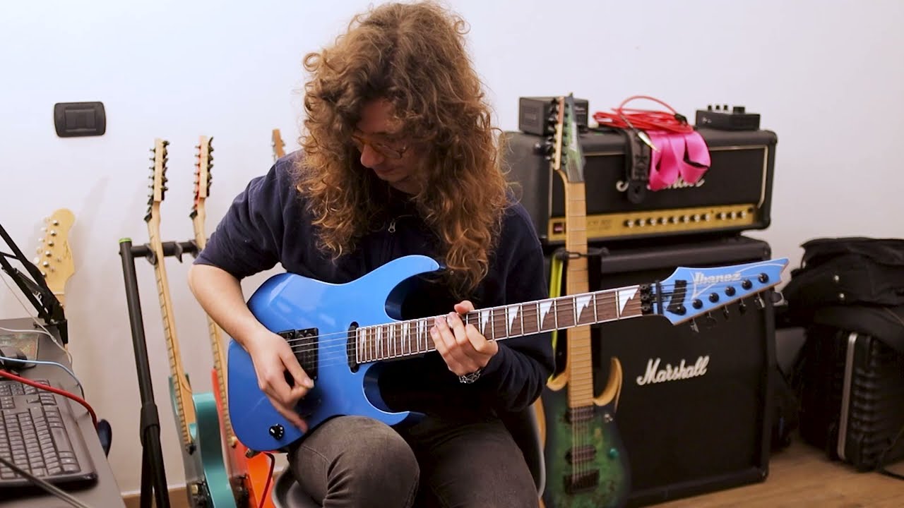 Killer PENTATONIC Lick + Tabs/Slow version | Edoardo Taddei
