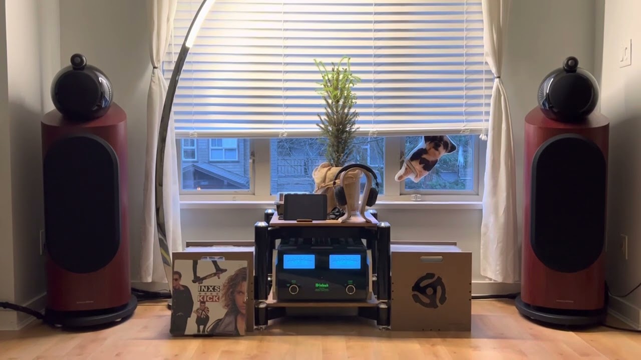 McIntosh MC462, C2700, MT5, B&W 800 D3:  INXS Never tear us apart