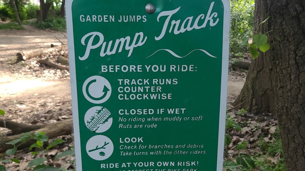 Chicago Parks - Clark Park (The Garden - Chicago Dirt Jumps)