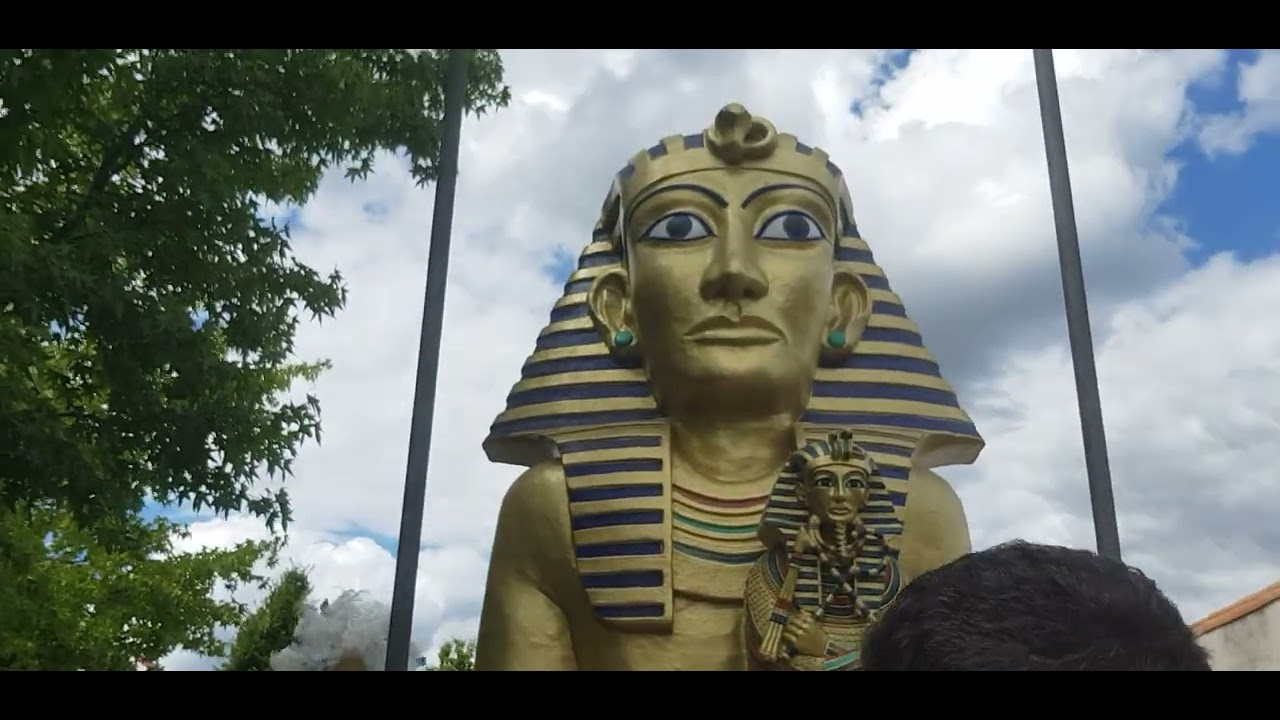 [PARC ASTERIX EN HD] LA PARADE DE 16H AVEC LE SOLEIL ET DES AGENTS MERVEILLEUX :