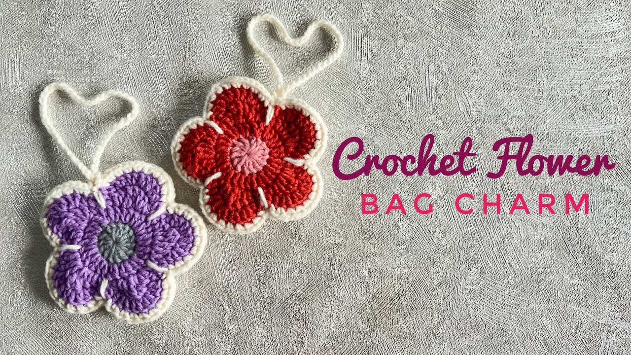 Crochet Flower Bag Charm (can be use as a pouch!) 🌸 | DIY Pretty Flower Pouch for Small Essentials 🌸
