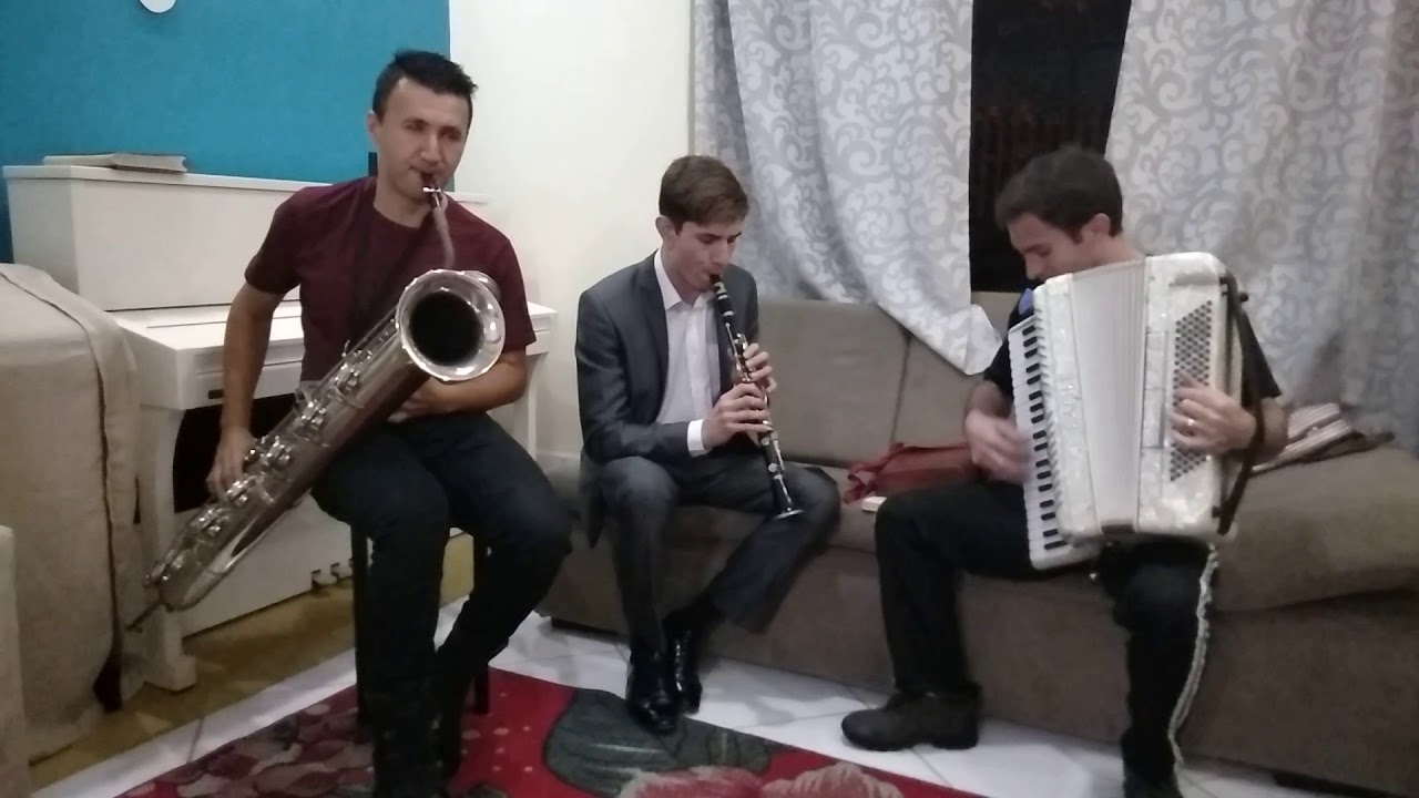 TOCATA SAX BARÍTON0  PINDAMONHANGABA - SP