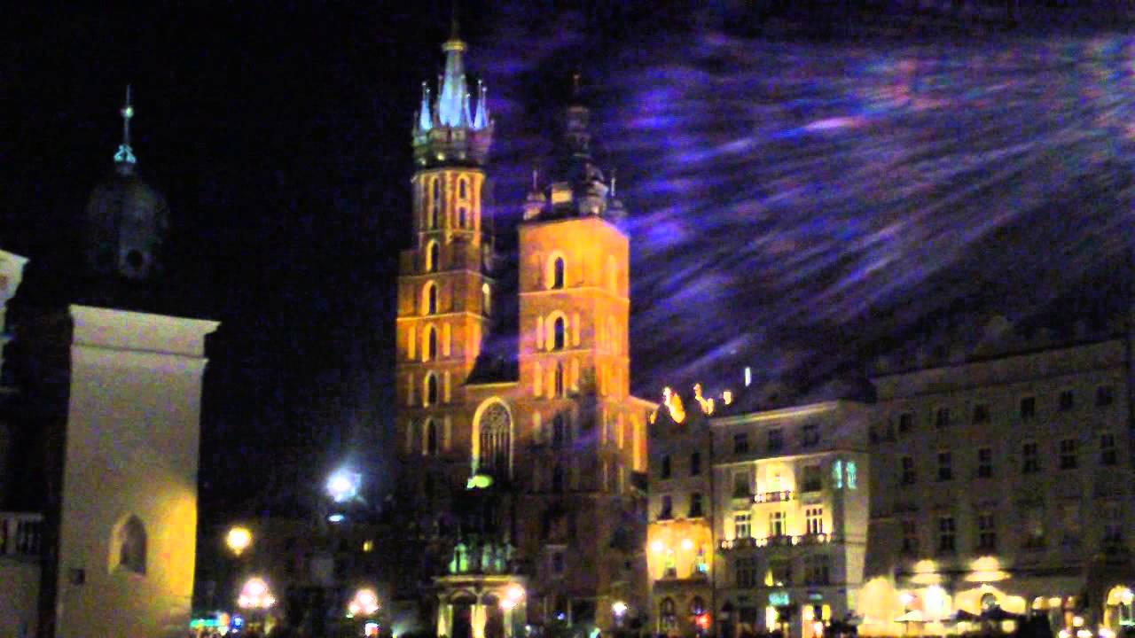 Krak&oacute;w at Midnight