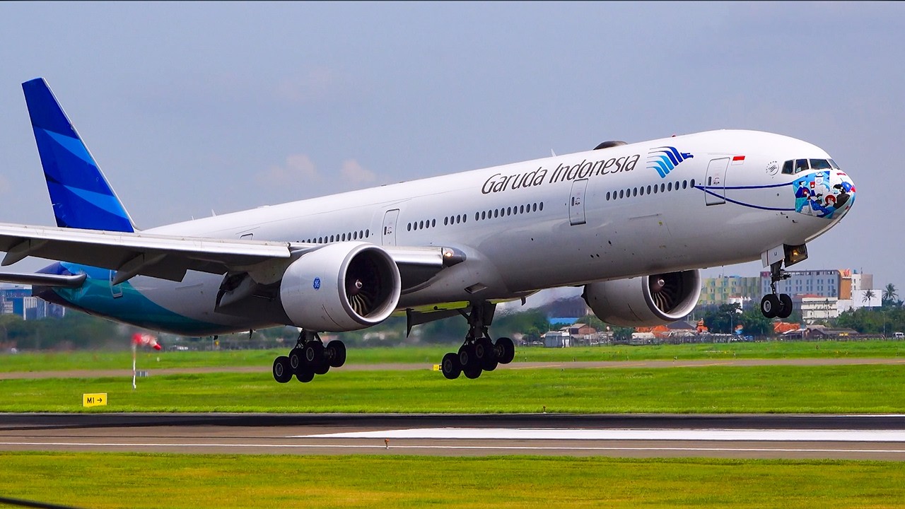 ✈ SERU!! Nonton Dari Dekat Pesawat Takeoff  Landing di Bandara Terbesar Indonesia Soekarno Hatta CGK