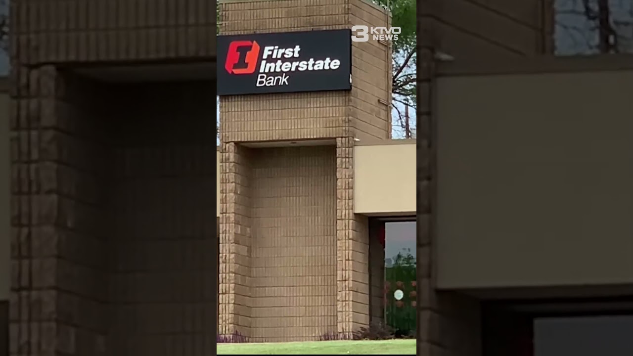 Armed bank robbery suspect dressed as cowboy during Princeton holdup #shorts