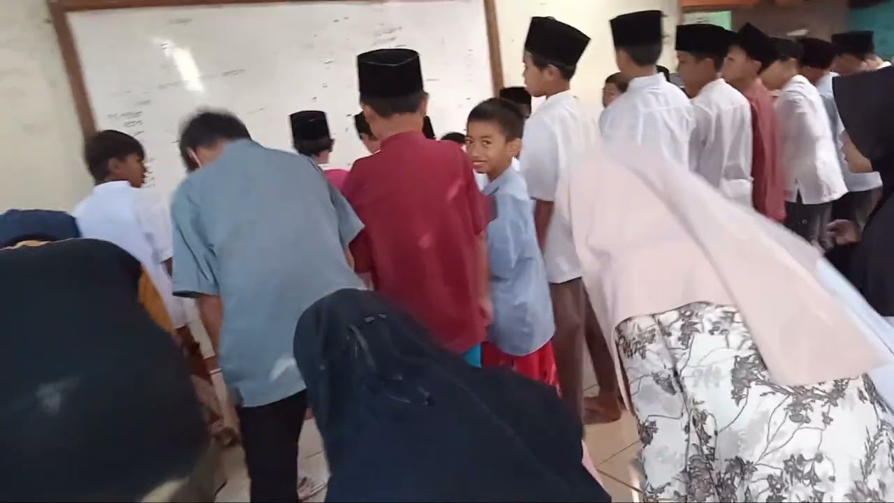 Kegiatan pagi  (shalat duha )