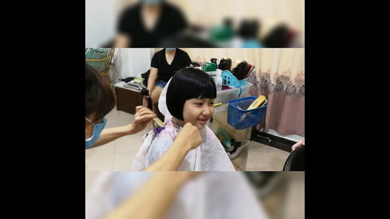 Chloe 姐姐剪头发咯，舍不得！
