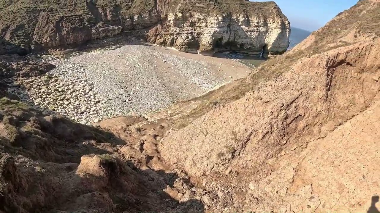 THORNWICK BAY RETREAT & THE SMUGGLERS CAVES