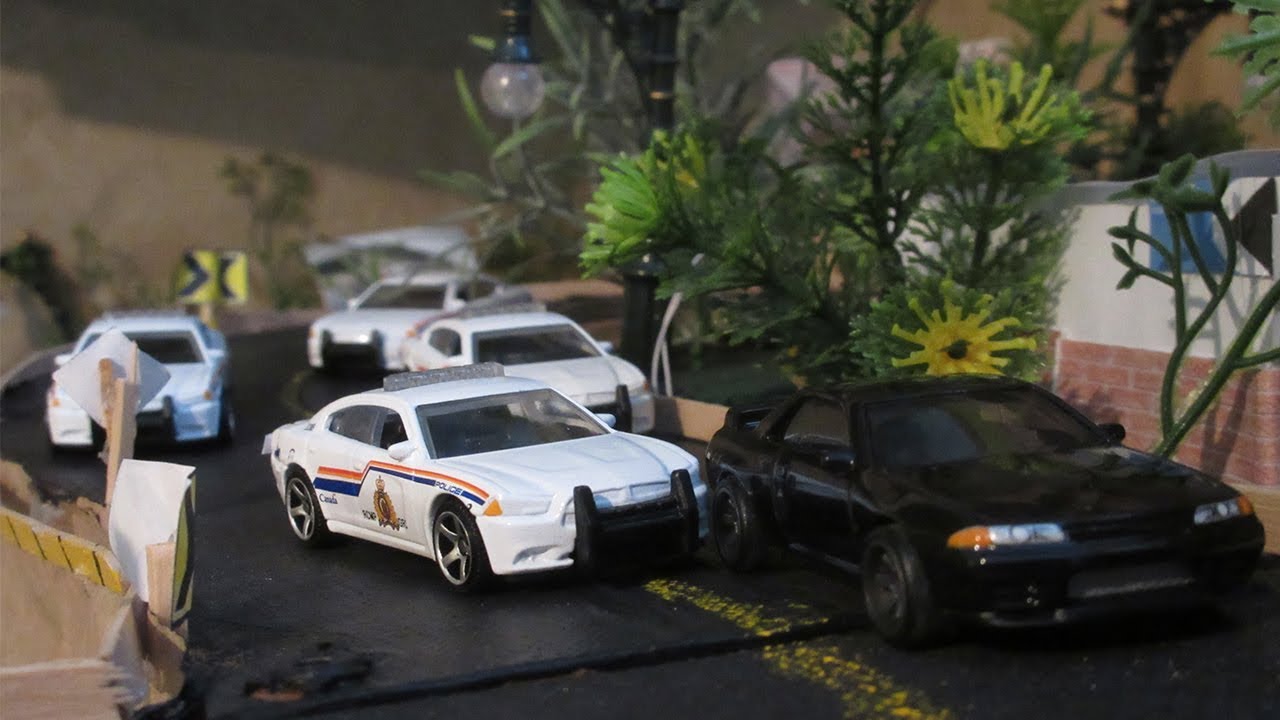 Hot Wheels Police Chase 31