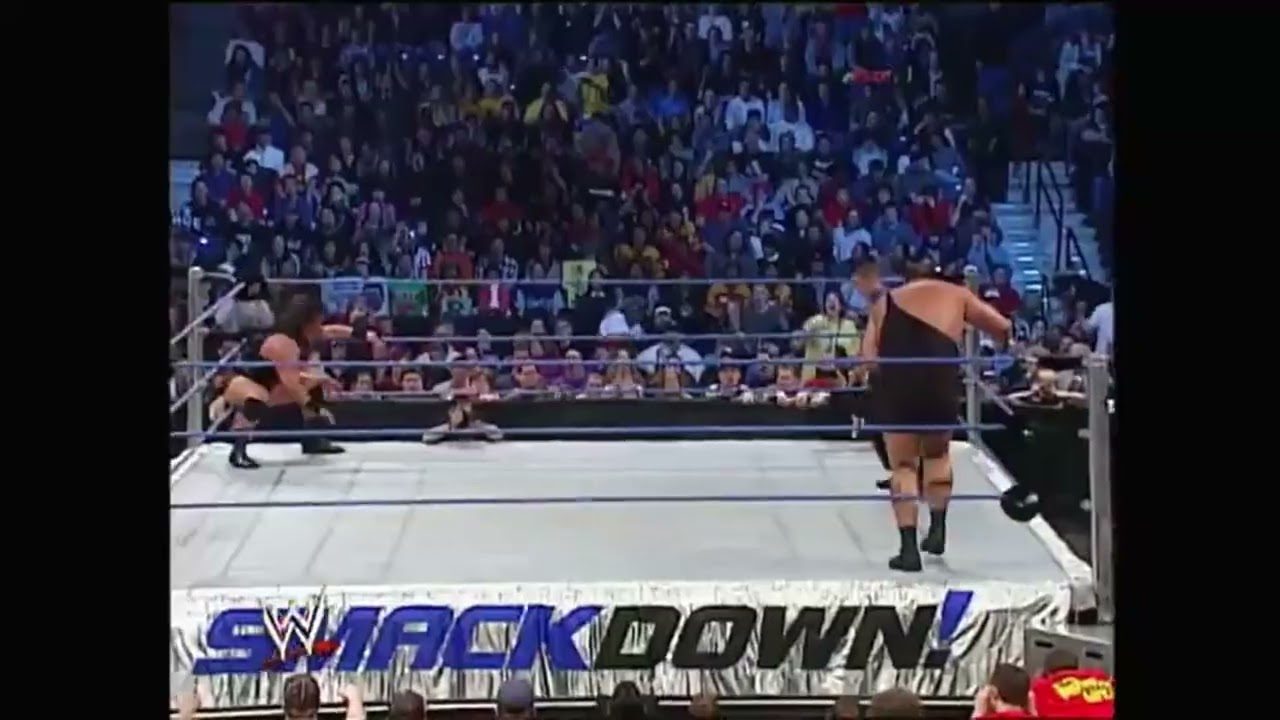 Rhyno Gores to Big Show