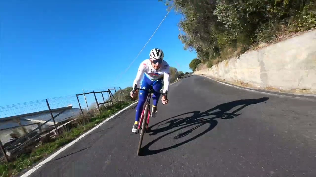 Niccolo' Bonifazio Cipressa downhill