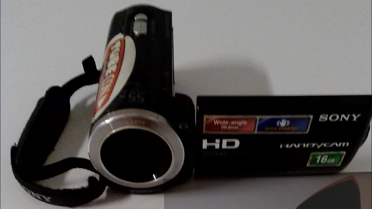 Видеокамера SONY Handycam HDR-CX260   8.9Mega Pixels. Видео снято при отрицательных температурах.