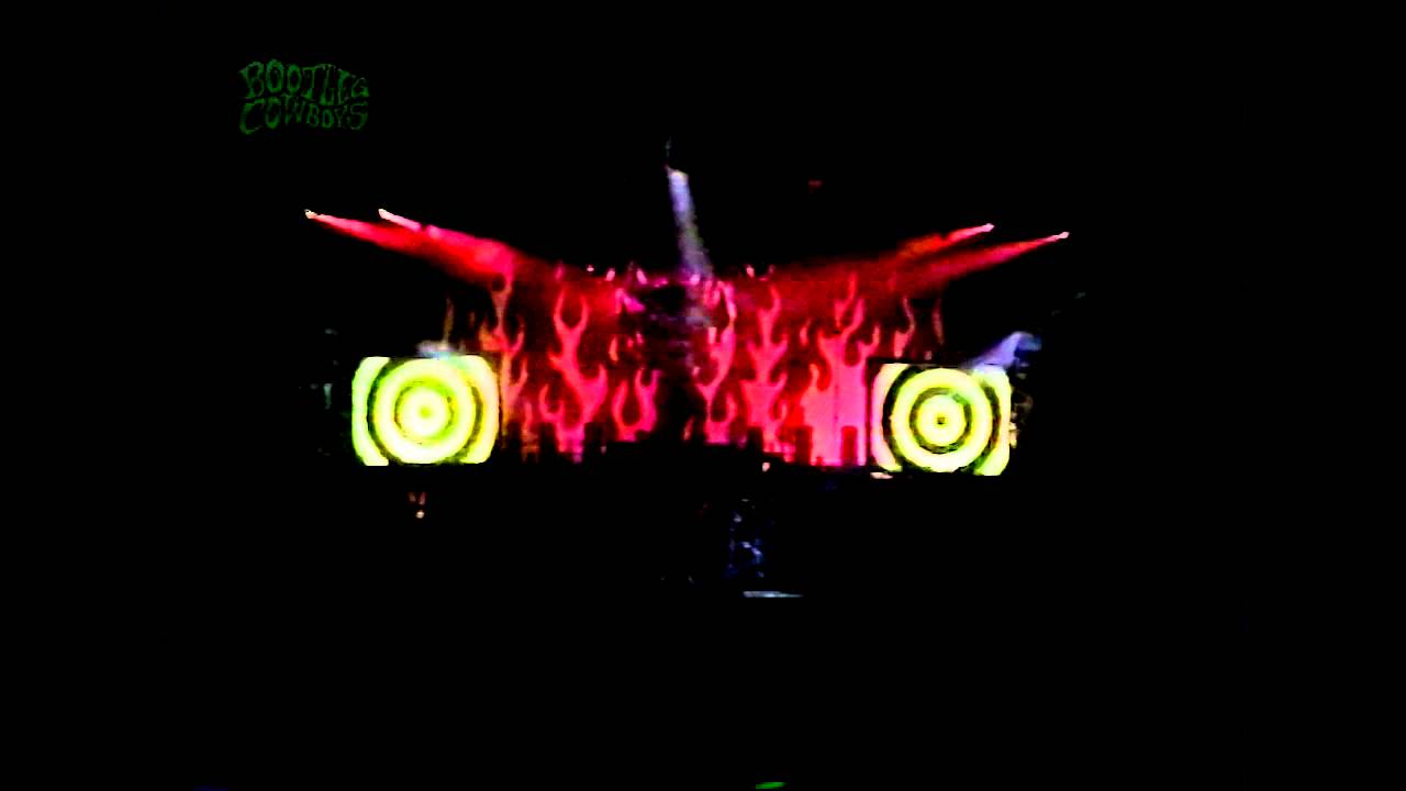 WHITE ZOMBIE - Cow Palace San Francisco, CA 7-22-96 (3 CAMERA MIX)