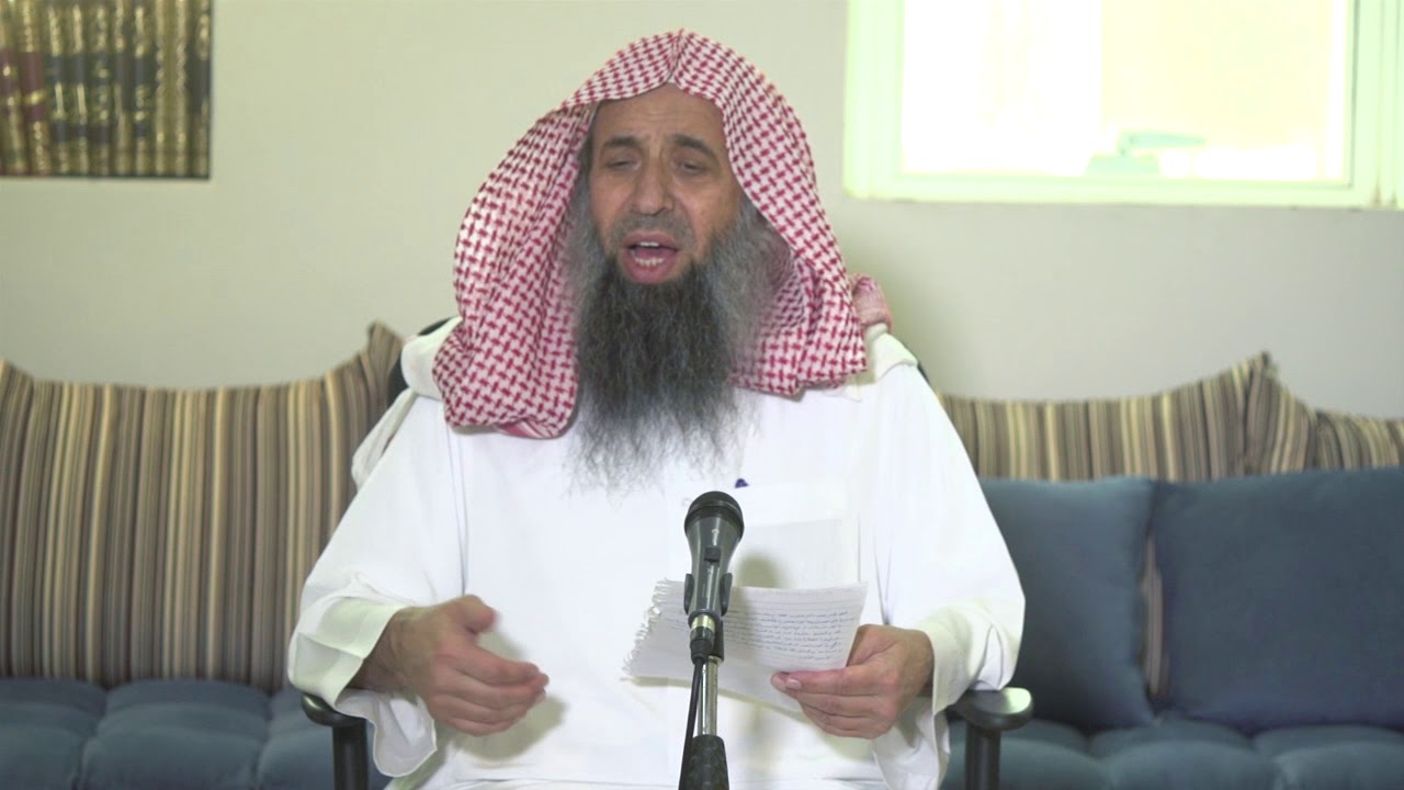 حكم دفع الزكاة للبنت المتزوجة المحتاجة