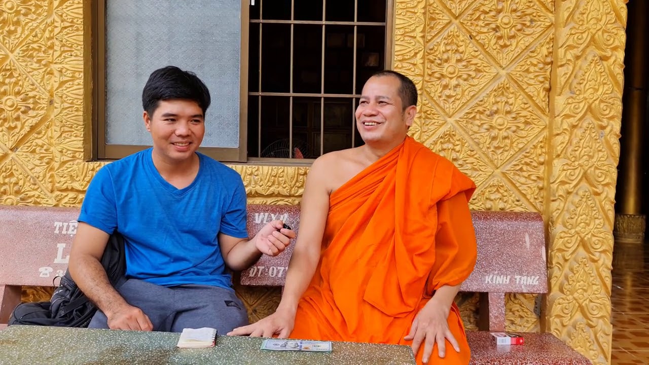 Đóng góp xây giảng đường Chùa Nha Si Cũ, chùa Cây Trôm và tặng 500k cho Cô Điểu | Từ Thiện Miền Tây
