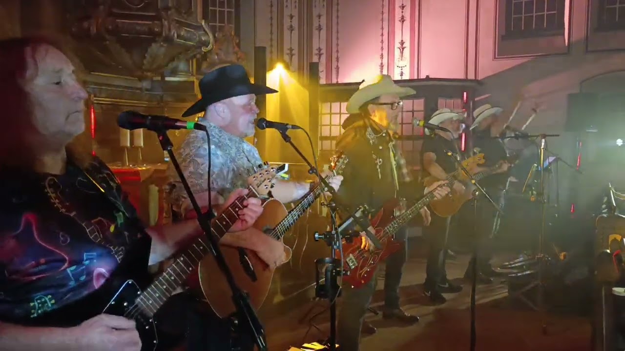 Finale - The Mountaineers feat. Ginger Taylor Country to Go
