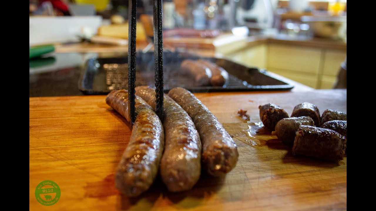 Wildbengel macht grobe Wildbratwurst 🥩 nach dem Rezept vom Wilden Metzger