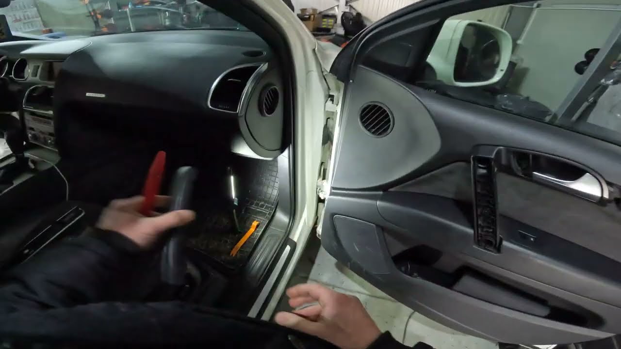 How To Remove Speaker / Door Panel Removal Audi Q7 Typ 4L 2005-2015