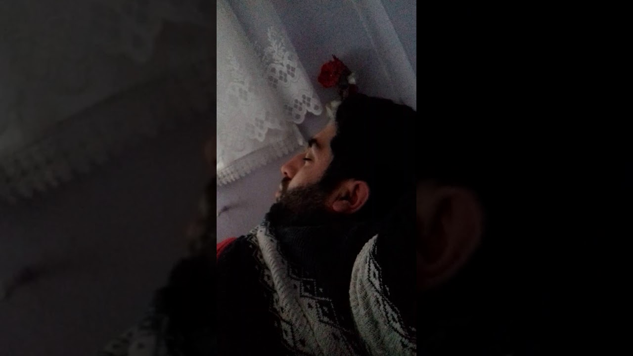 Komik horlayan adam
