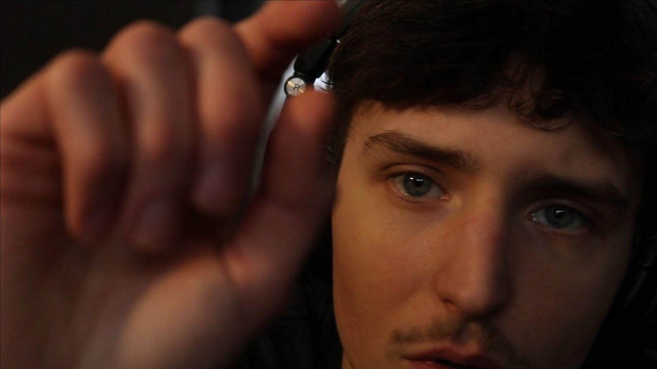 ASMR | Stipple And Sk (Classic Trigger Words With Face Touching)