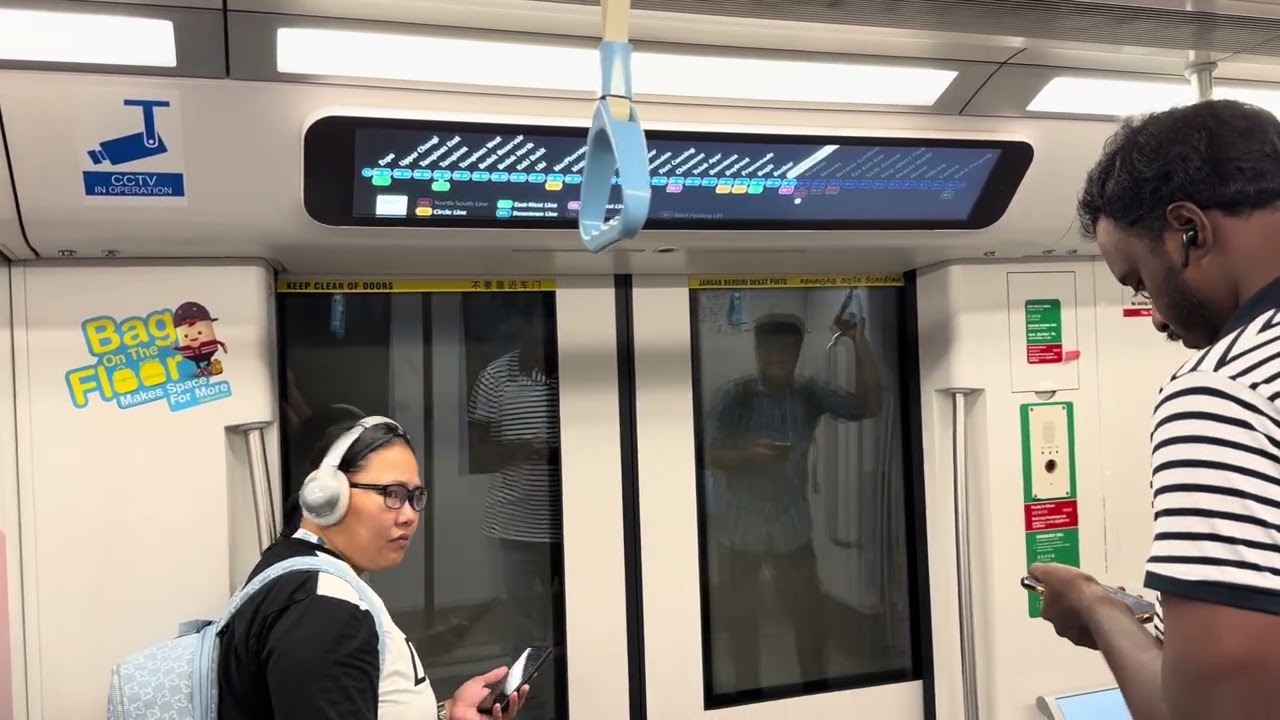 SBS Transit Bombardier Movia CNR Changchun C951 (9030): Newton to Bugis. 
