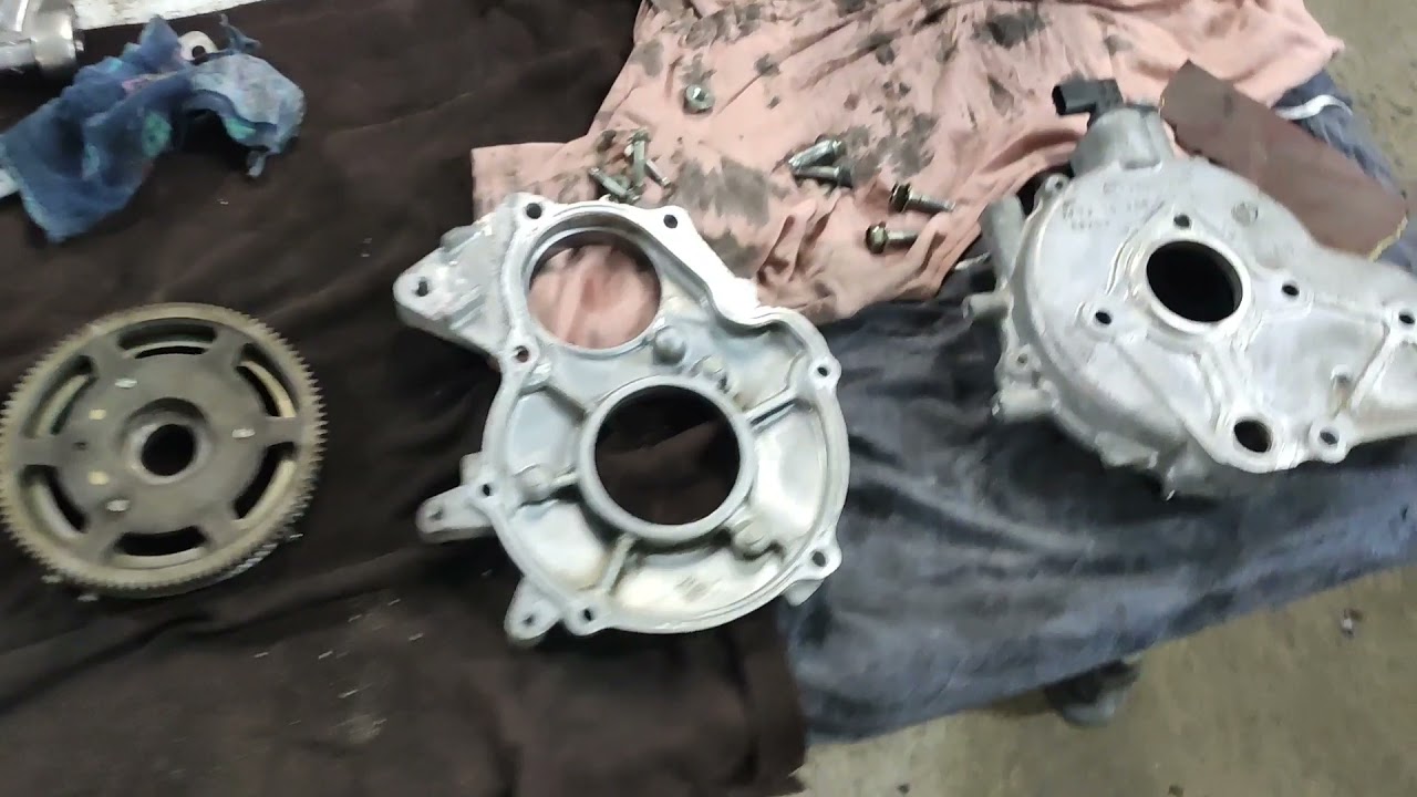Заміна прокладки ГБЦ на Mazda 5 2,0 cdti