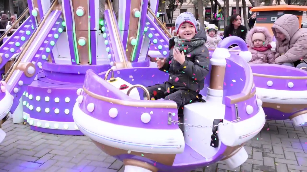 Raf at the Amusement Park!
