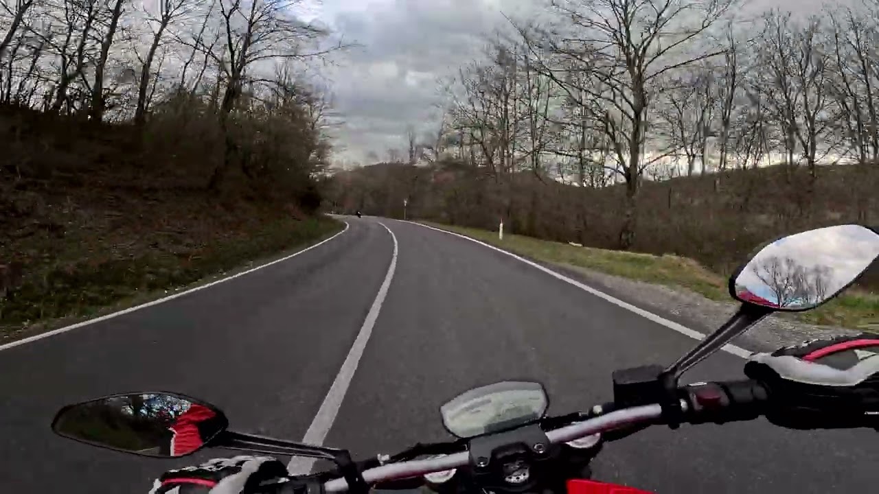 Passo di Via Maggio in Moto parte 2 - Discesa - 23/03/2024