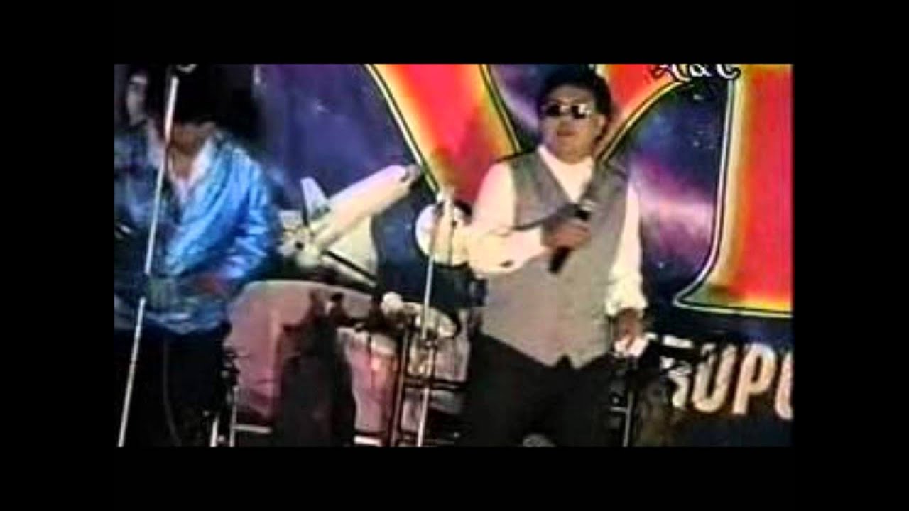 VICO Y SU GRUPO KARICIA    -    MIX 3 EN 1   -   EN VIVO