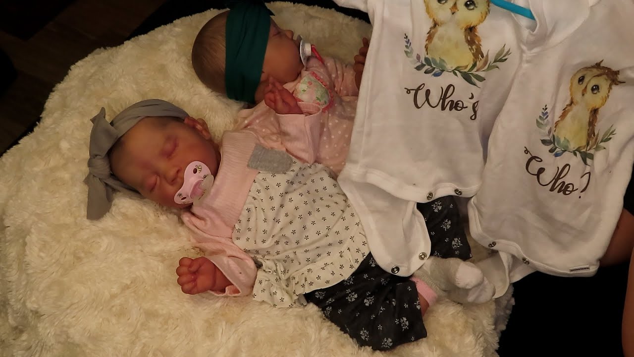 Twin Tuesday! Oldest REBORN BABY in your COLLECTION? - Change + Chat with Twins Mia By Irina K