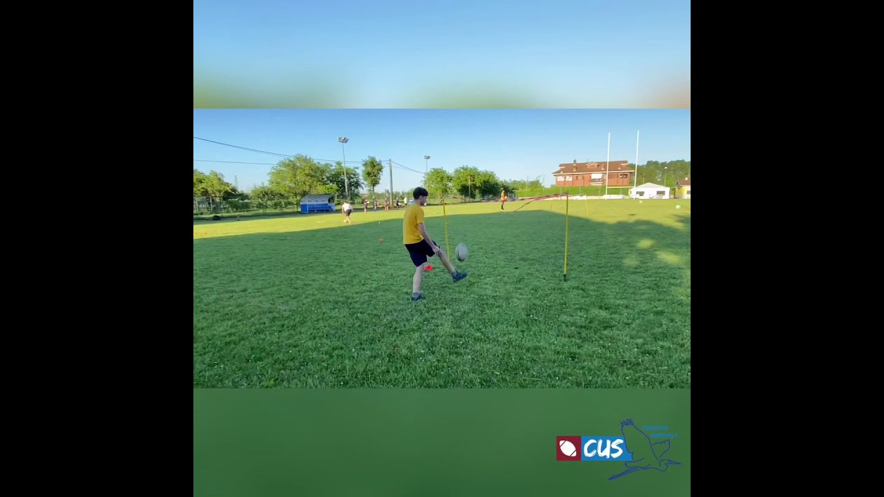 Allenamento rugby con distanziamento: attività ludico motoria staffetta parte atletica e skills
