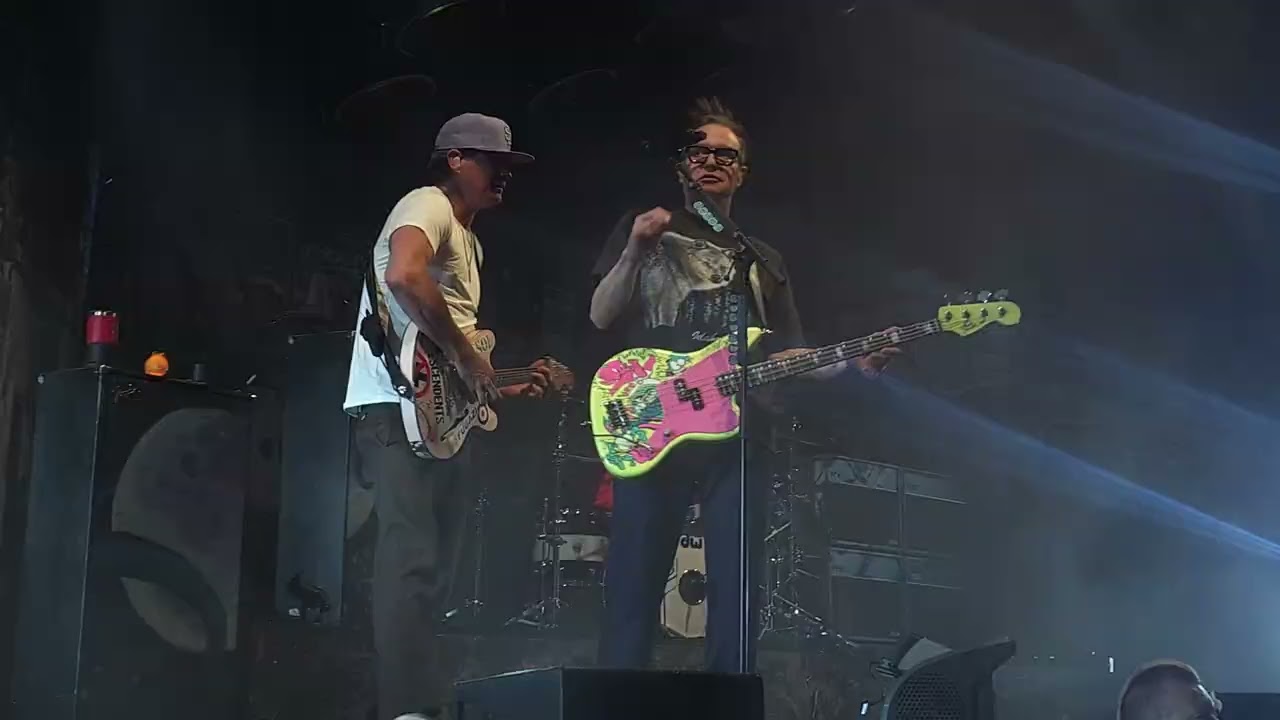Blink-182 - First Date