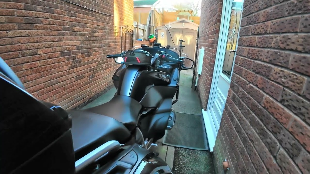 For Sale BMW RT 1250 LE