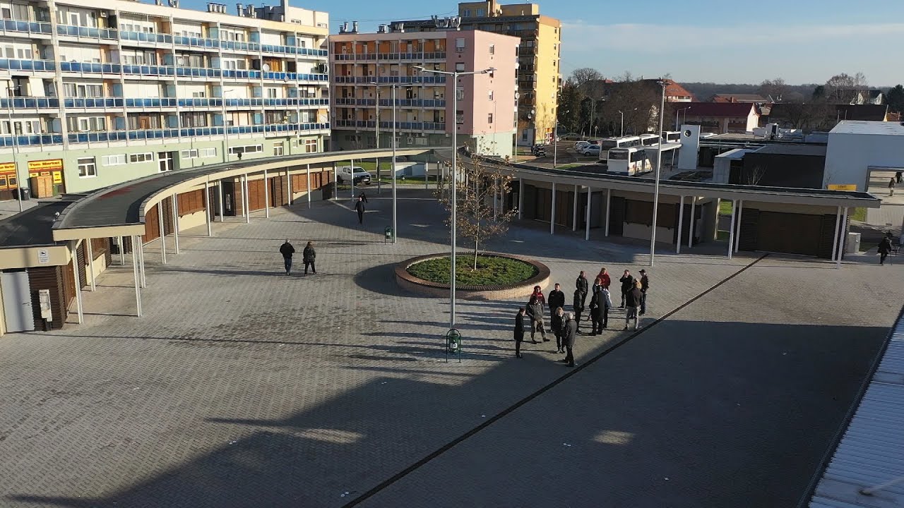 Átadták a megújított lenti városi piacteret • 2019