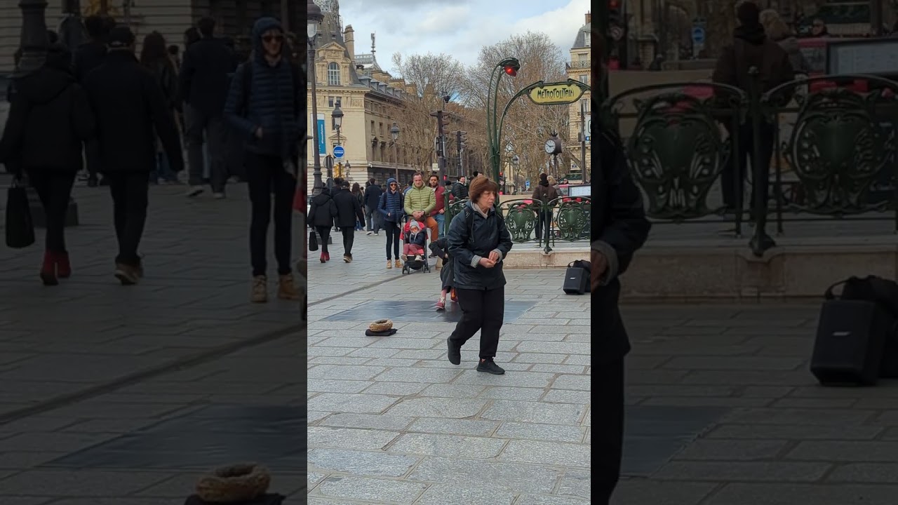 Enjoy this amazing street dance performance in Paris, France 🇫🇷.